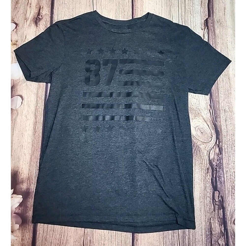 Aeropostale Medium Mens 87 Stars And Stripes Tshirt